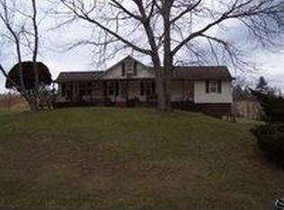 2935 Iron Ridge Rd, Woodlawn, VA 24381