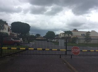 13135 SW 15th Ln, Miami, FL 33184