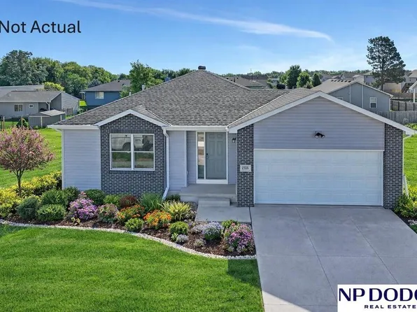 7730 50th St, Lincoln, NE 68514