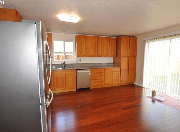 5th image of 16104 NE 1st Cir