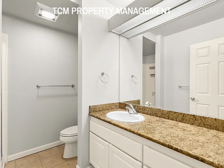 410 2nd Ave S #212 — Photo 14