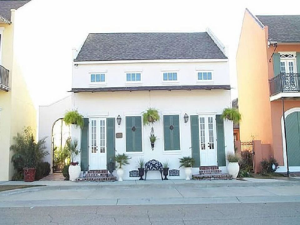 1st image of 3279 Saint Ann Dr
