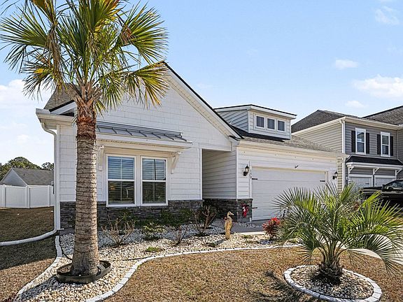 3rd image of 159 Albatross Way