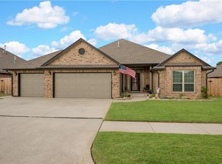 10504 Cheshire Ave, Yukon, OK 73099