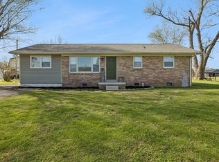 380 Holiday Haven Rd, Smithville, TN 37166