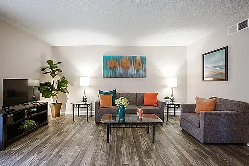 Chandler Meadows Furnished Apartments — Photo 54