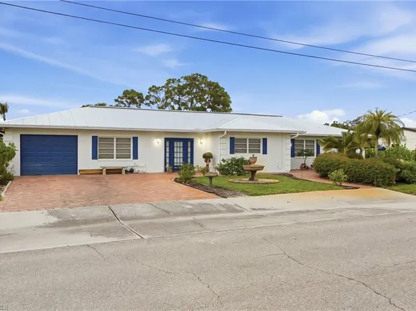 27268 Jolly Roger LN, BONITA SPRINGS, FL 34135