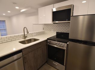 32 Phillips St #1, Boston, MA 02114
