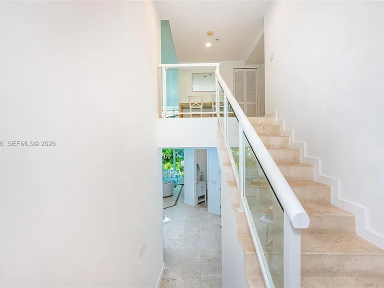 650 Curtiswood Dr — Photo 16