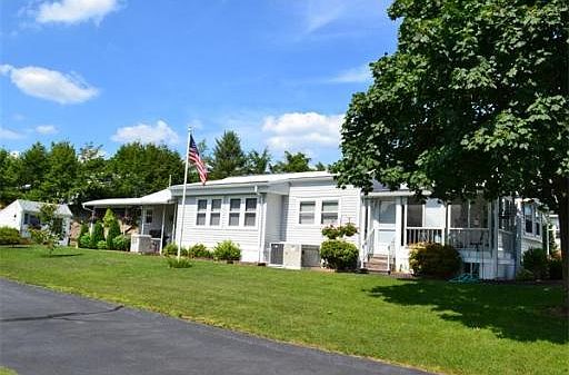 3rd image of 191 Viking Dr