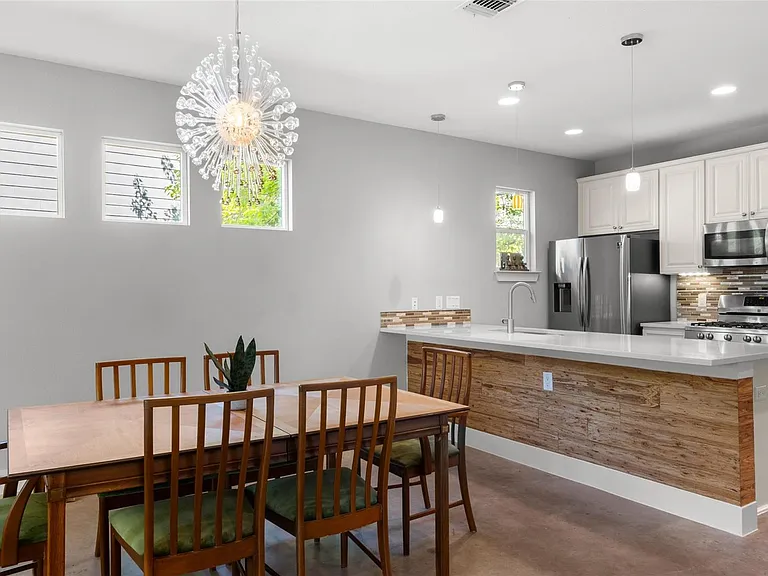 3104 Neal St — Photo 25