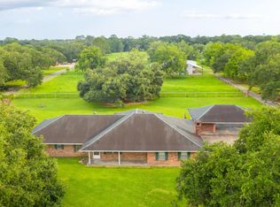 3012 Sugar Mill Rd, New Iberia, LA 70563
