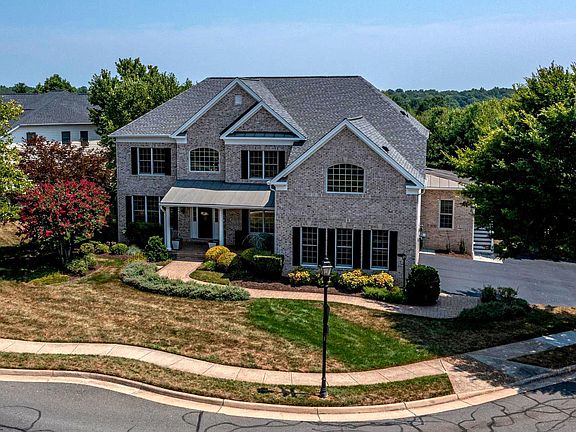 2nd image of 14998 Gaines Mill Cir
