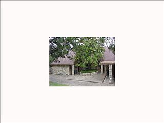 1st image of 6301 Shadow Valley Dr
