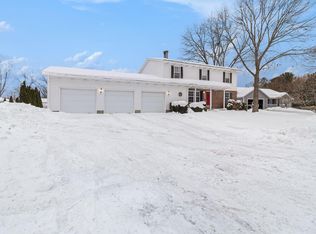 1537 Garrison Rd, Muskegon, MI 49441