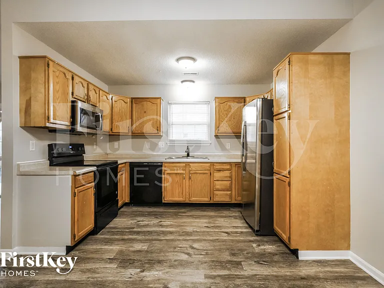 506 Himebaugh Ct — Photo 6