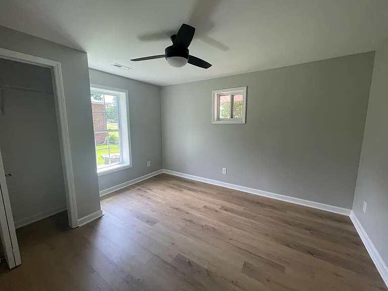 Secondary bedroom