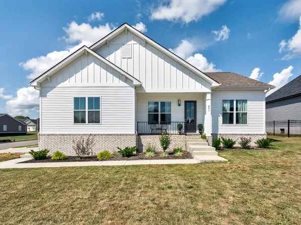 201 Skaggs Blvd, Nicholasville, KY 40356