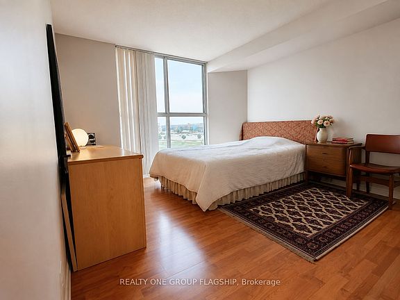 4th image of 600 Rexdale Blvd #802