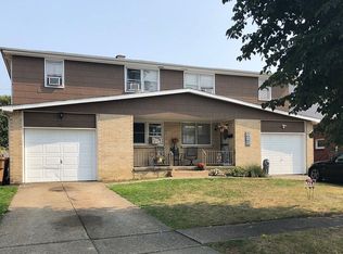 53 Pheasant Ln, Cheektowaga, NY 14227