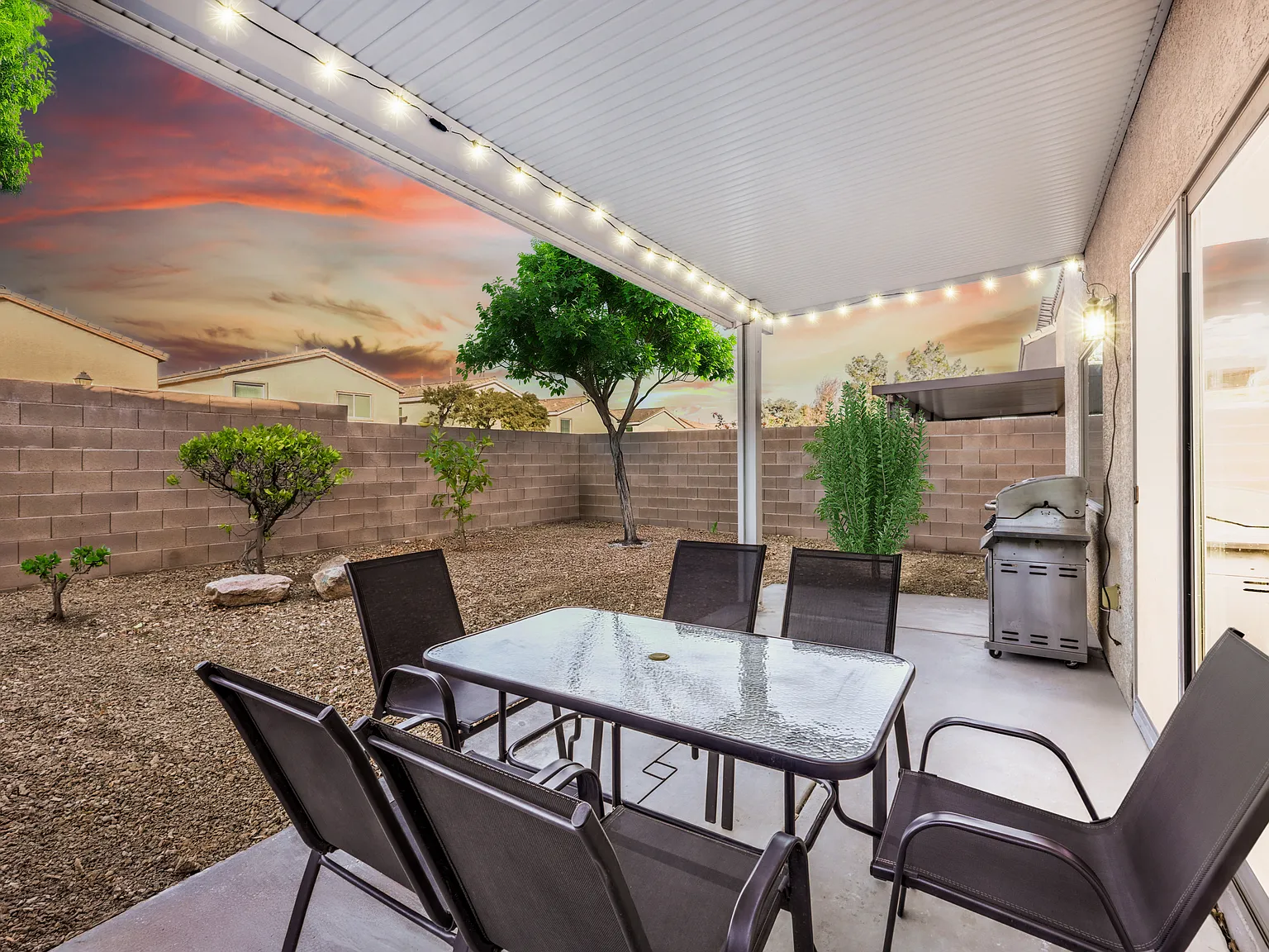 Beautiful 5BR Furnished Home in Southwest Las Vegas — Photo 3