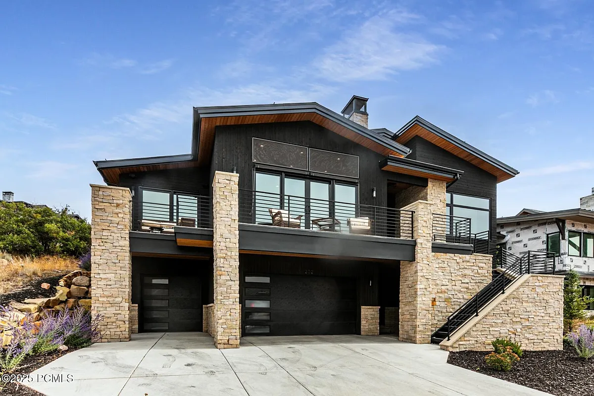 Building Photo - 11332 N White Tail Ct