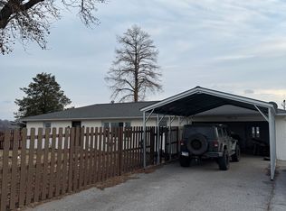 7930 Delmonte St, East Saint Louis, IL 62203