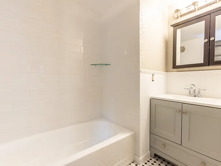 701 Swissvale Ave #1 — Photo 16