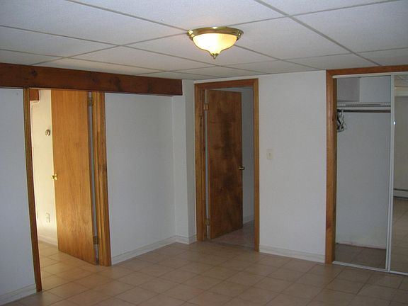 5th image of 28 Emanuel St #A