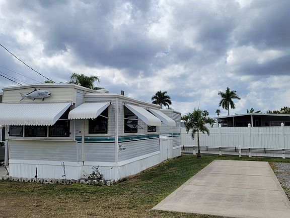 2nd image of 1359 4th St
