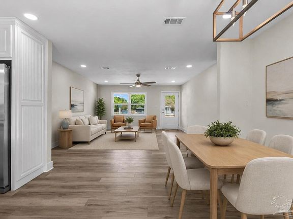 4th image of 2023 Summit Blvd