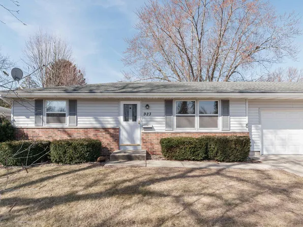 923 Church St, Janesville, WI 53548