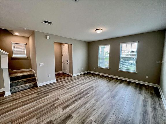 4th image of 14018 Frasier St