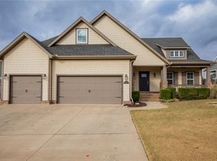 805 Sloane Sq, Cave Springs, AR 72718