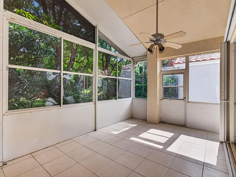 5225 Brookview Dr — Photo 27