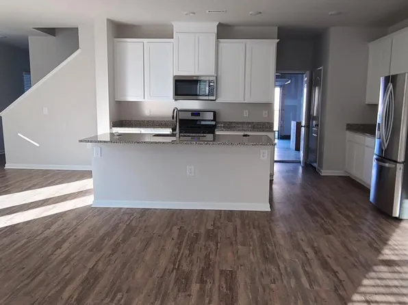 3204 Lake Barkley Way, Fuquay Varina, NC 27526