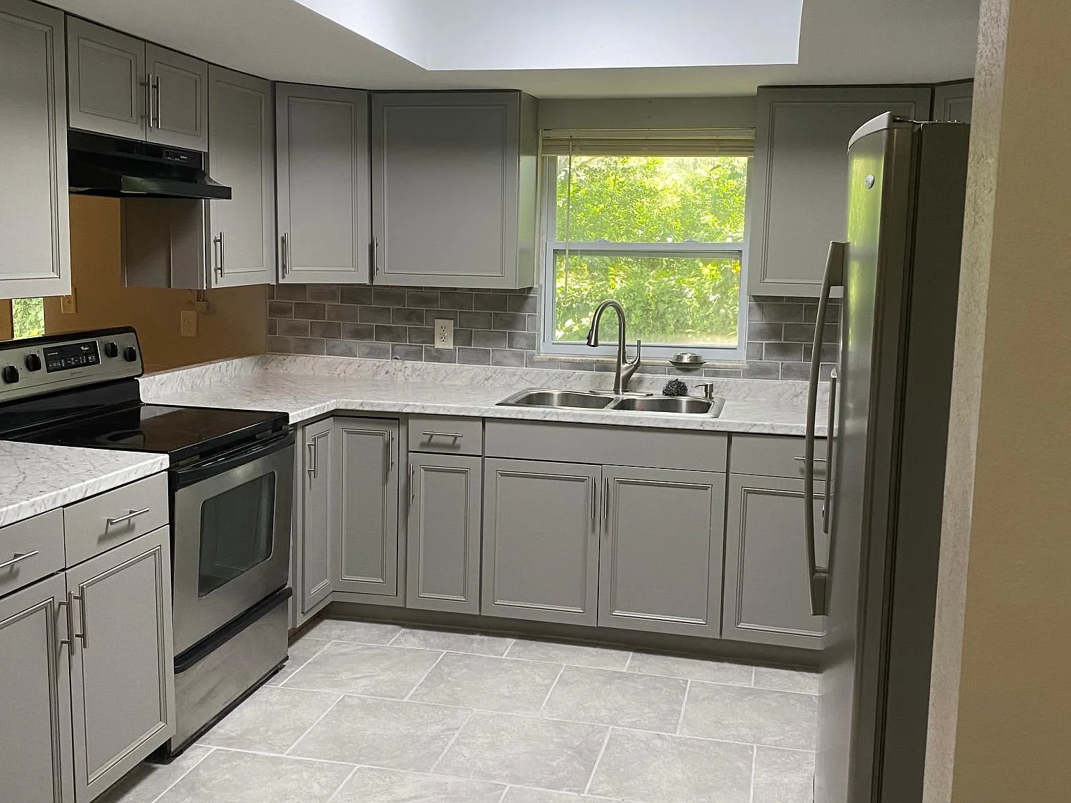 5320 Williams Rd — Photo 4