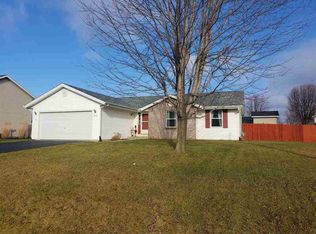 5605 Fairway Dr, South Beloit, IL 61080