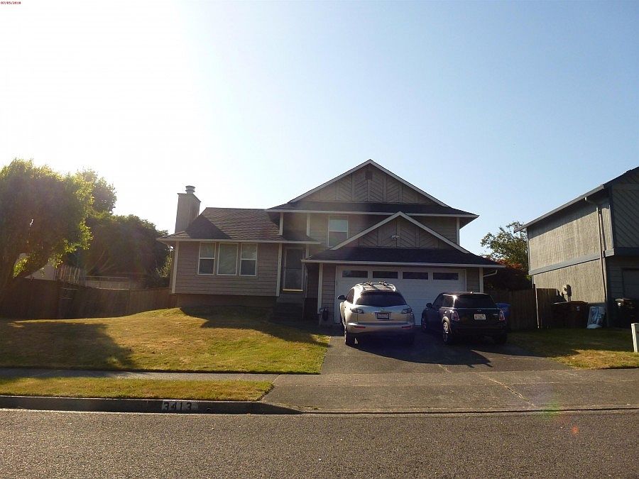 1st image of 3413 50th Ave NE