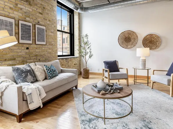 239 East Chicago STREET #210, Milwaukee, WI 53202