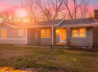 703 Sunset Dr, Thayer, MO 65791