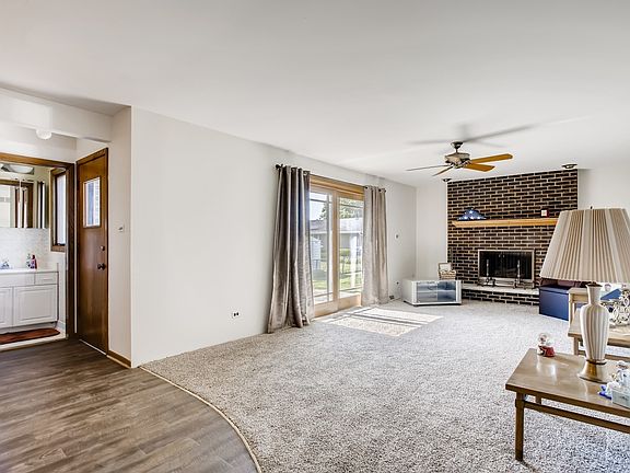 5th image of 12930 McVicker Ave