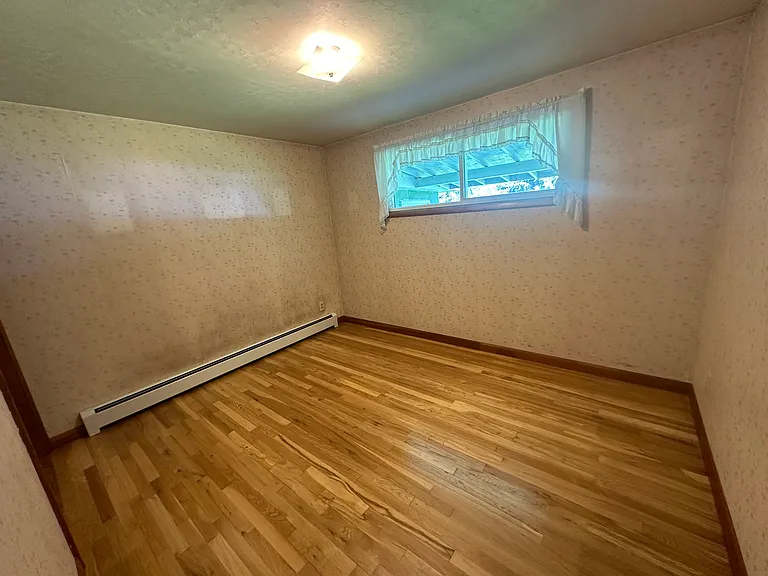 33 W Evergreen Dr — Photo 21