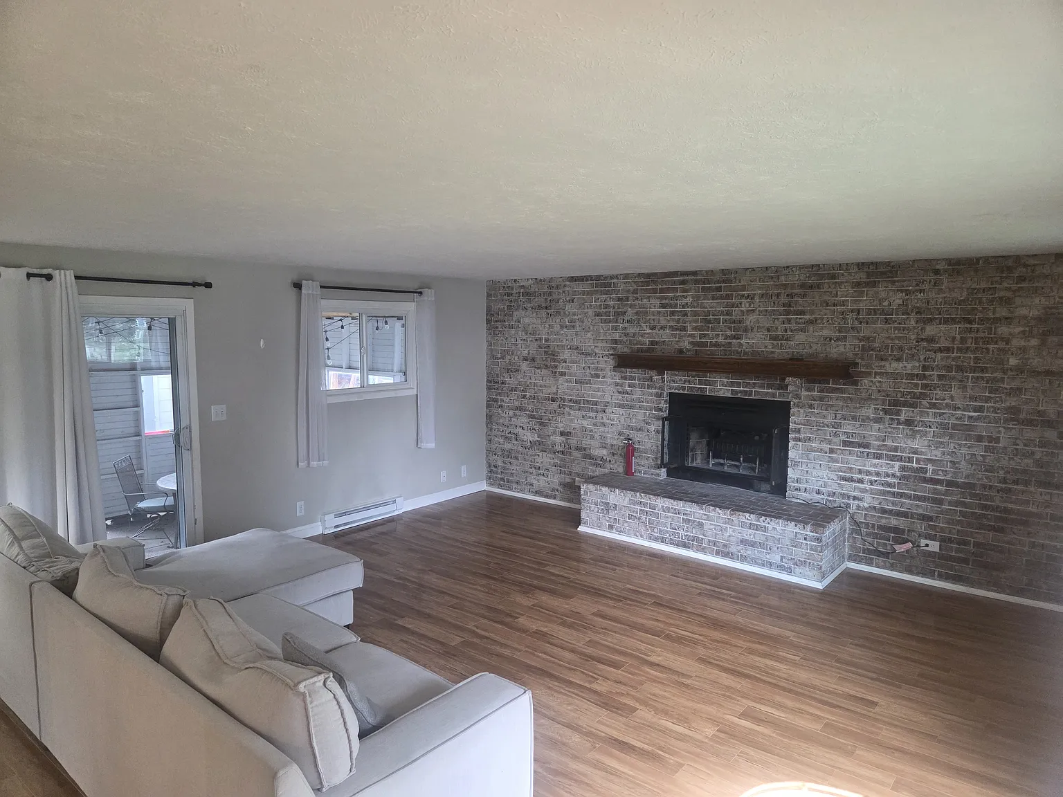 3 bed, 1505 sqft, $1,850 — Photo 4