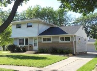 3353 S 69th St, Milwaukee, WI 53219