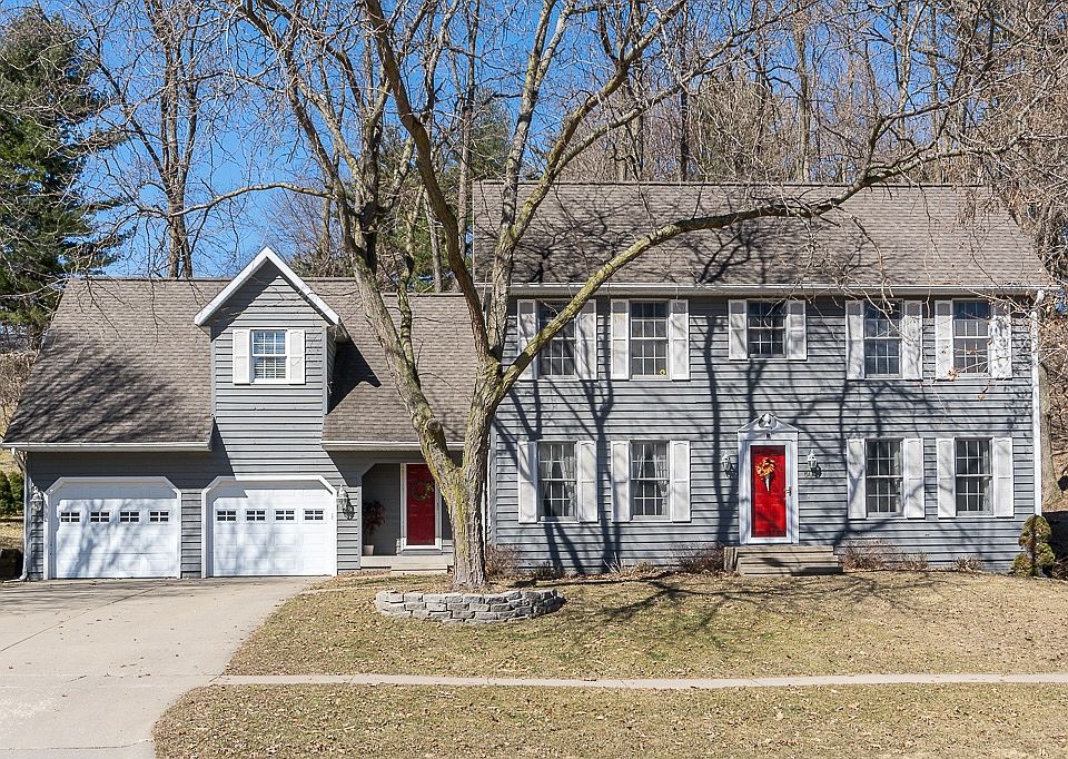 1st image of 501 Lawndale Dr SE
