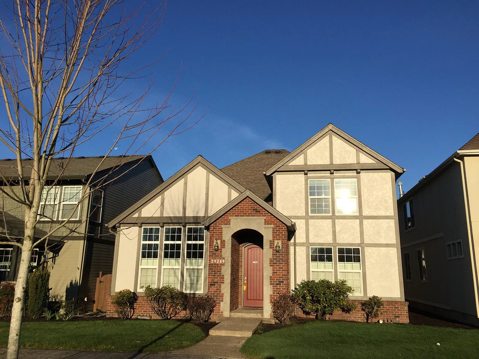 29288 SW Charlotte Ln — Photo 1