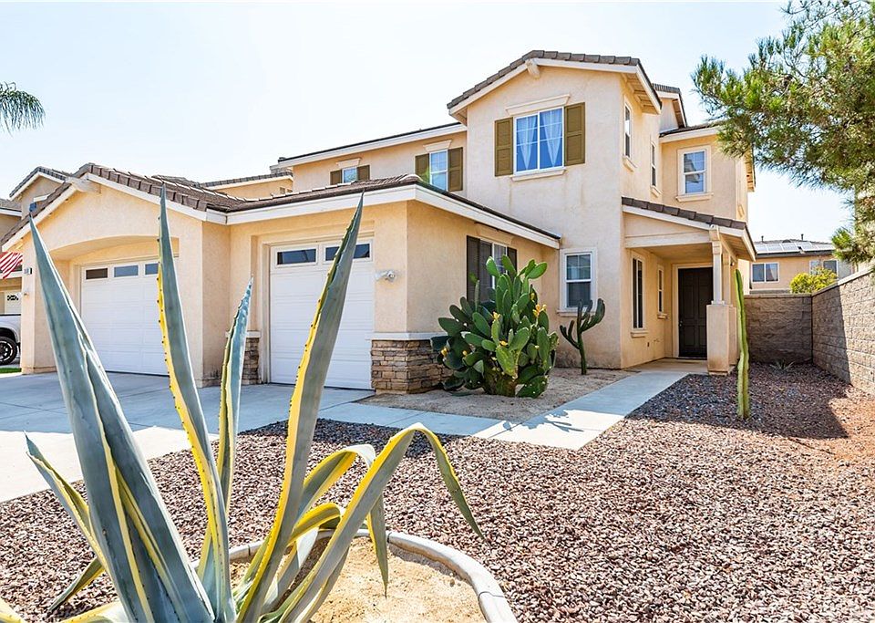 2nd image of 36091 Pansy St