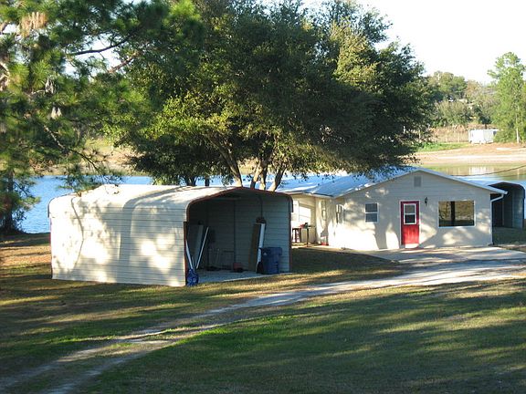 2nd image of 3640 Lake Diana Dr