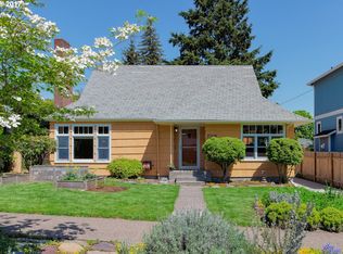 7701 SE Madison St, Portland, OR 97215